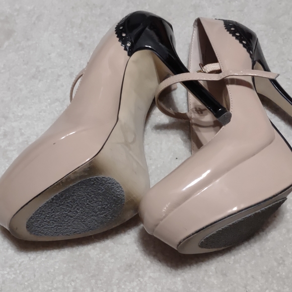 Platform Heels - Picture 3 of 4